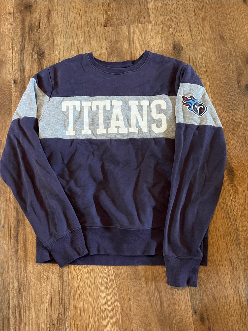 Titans Navy and Gray Crewneck Sweatshirt